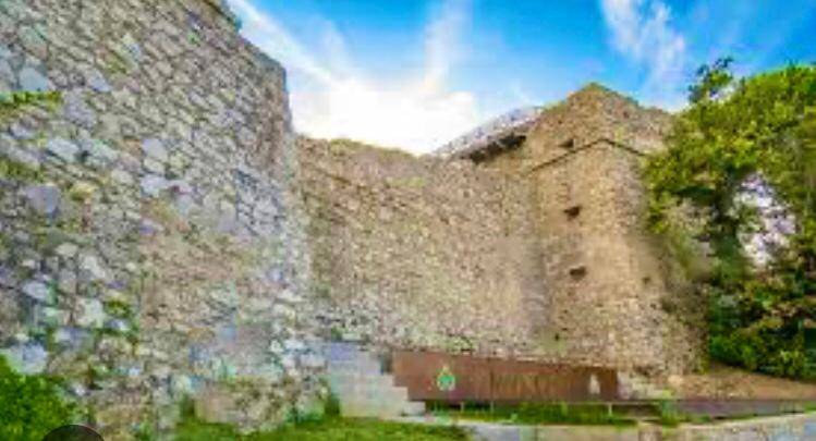 Appartamento in vendita a Marciana