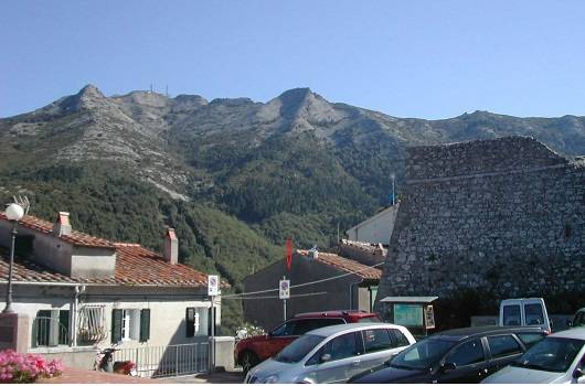 Appartamento in vendita a Marciana