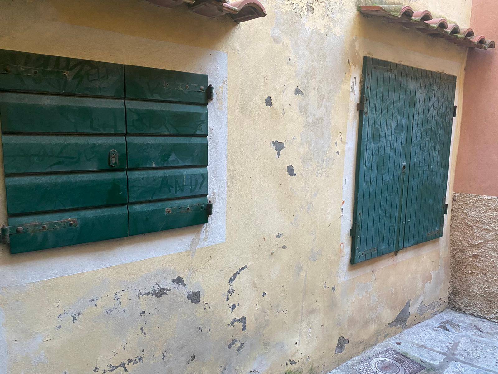 Fondo Artigianale in vendita a Marciana Marina