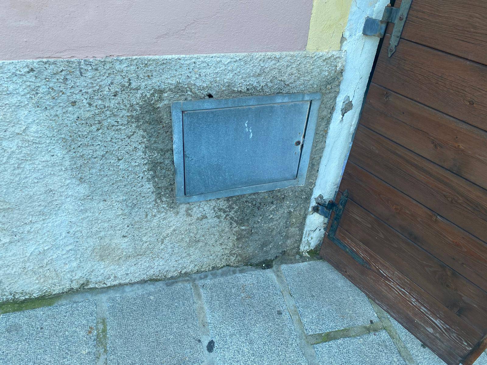 Fondo Artigianale in vendita a Marciana Marina