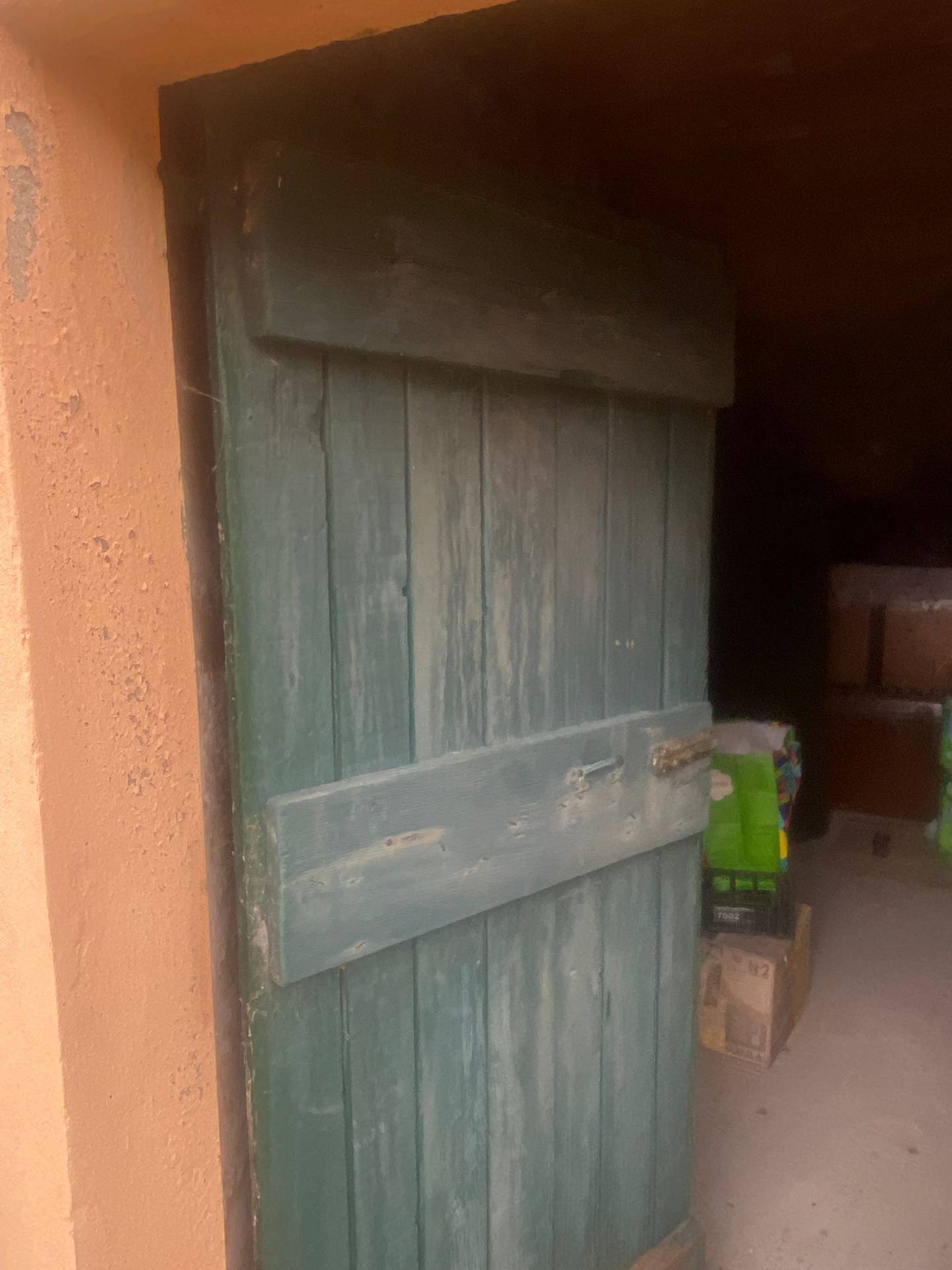 Garage/Box/Cantina/Posto Auto in vendita a Marciana