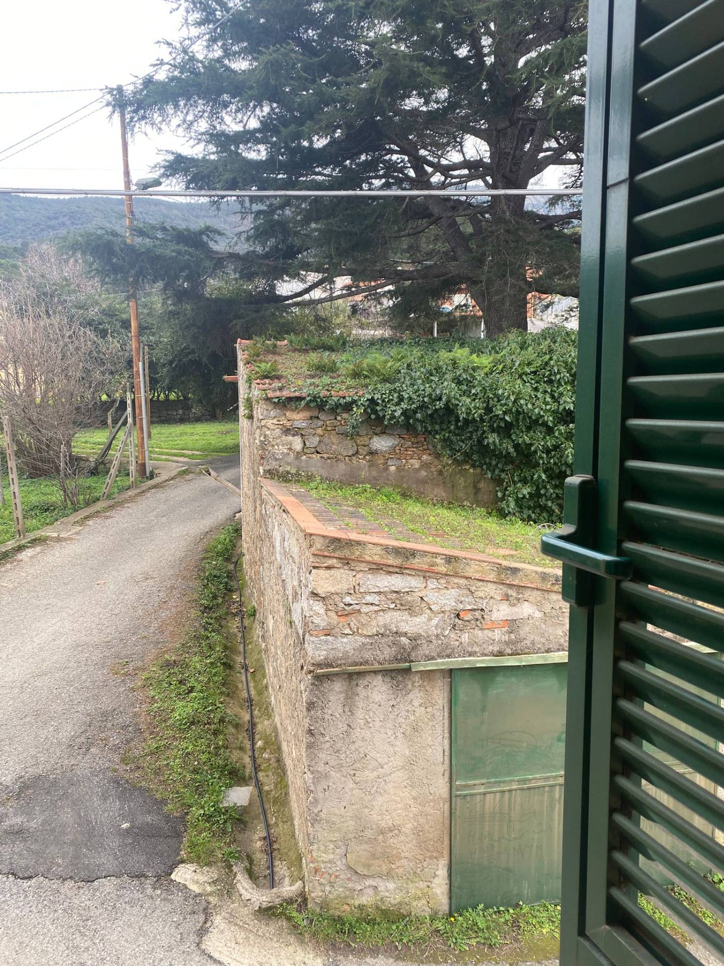 Garage/Box/Cantina/Posto Auto in vendita a Marciana