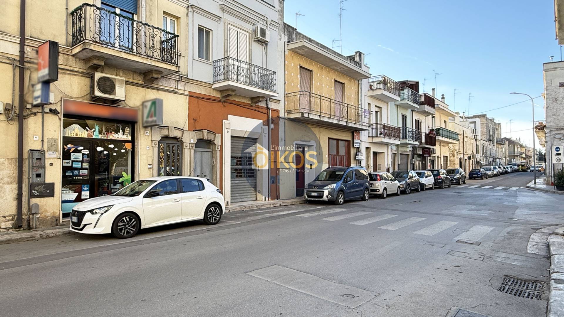 Locale commerciale in vendita a Acquaviva delle Fonti