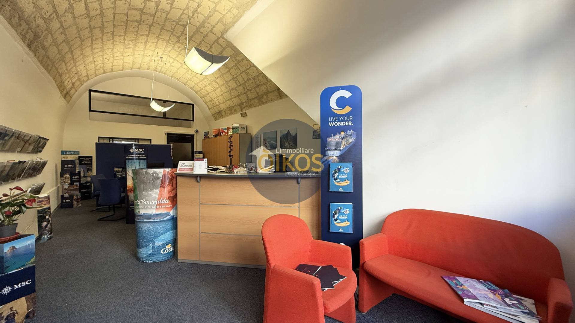 Locale commerciale in vendita a Acquaviva delle Fonti