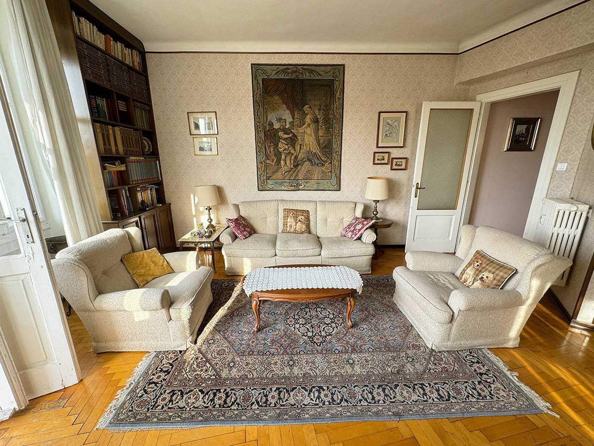 Appartamento in vendita a Trieste, Centro