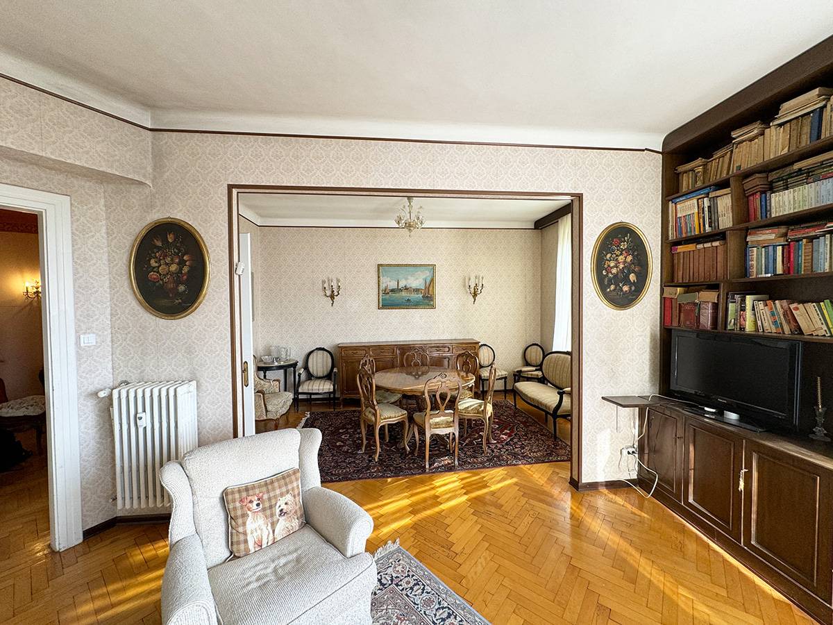 Appartamento in vendita a Trieste, Centro