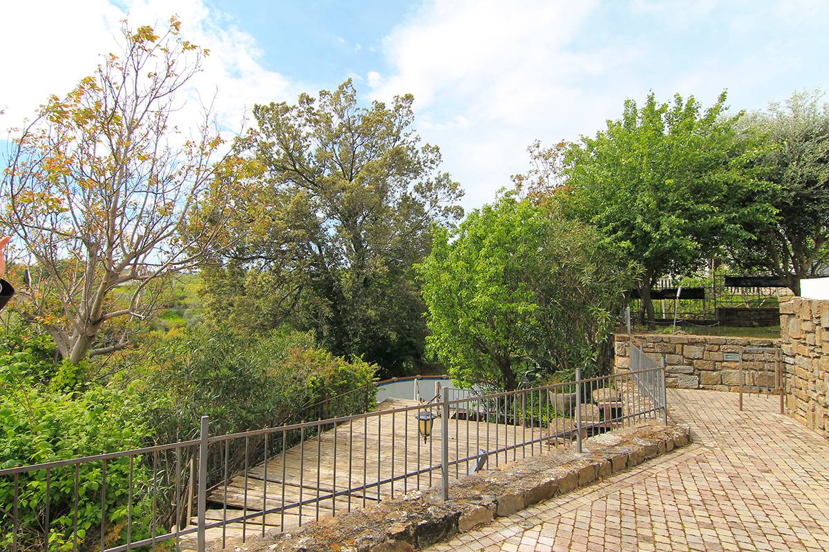 Porzione di bifamiliare in vendita a Muggia