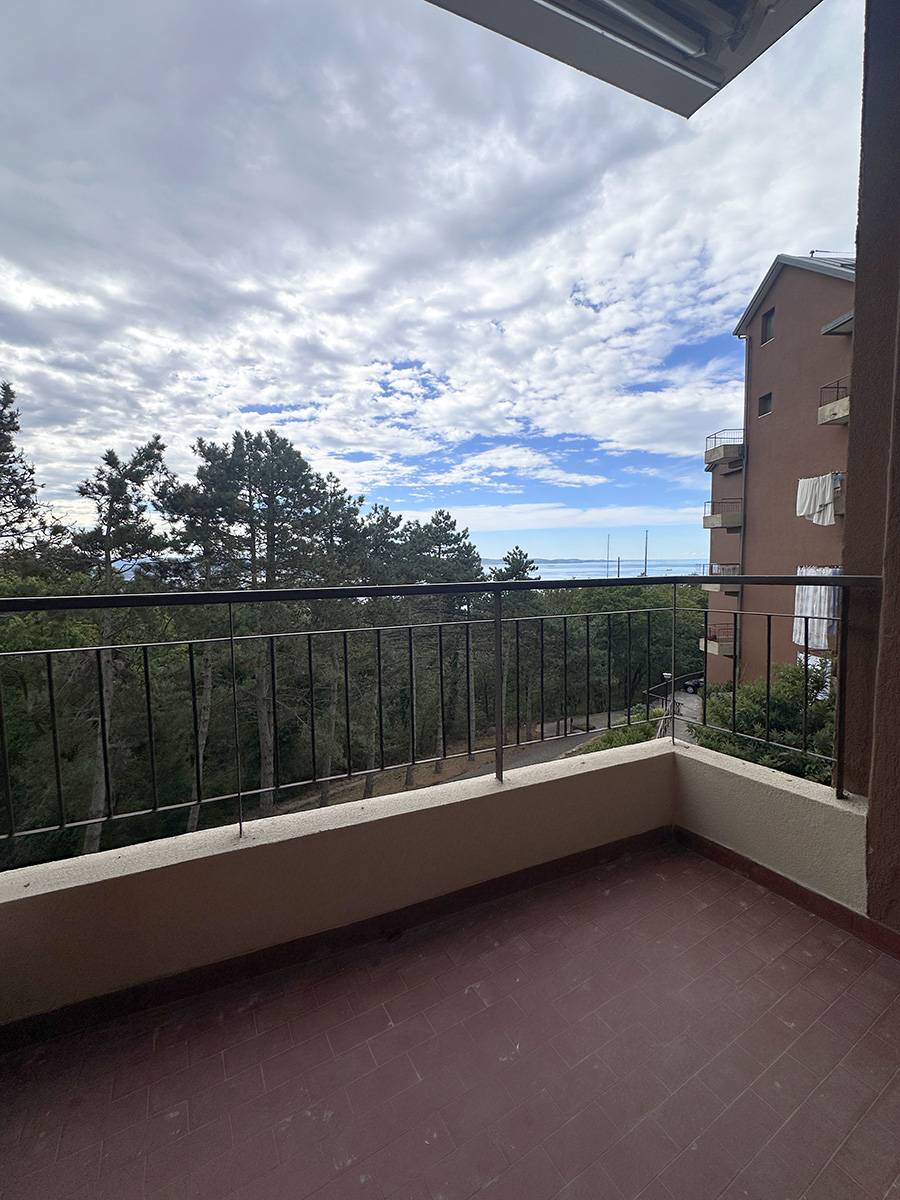 Appartamento in vendita a Trieste, Periferia