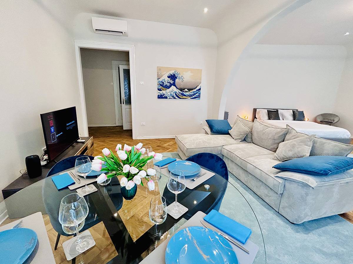 Appartamento in vendita a Trieste, Centro