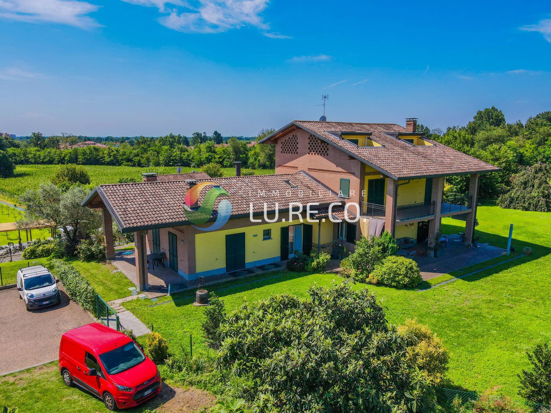 Villa in vendita a Camparada