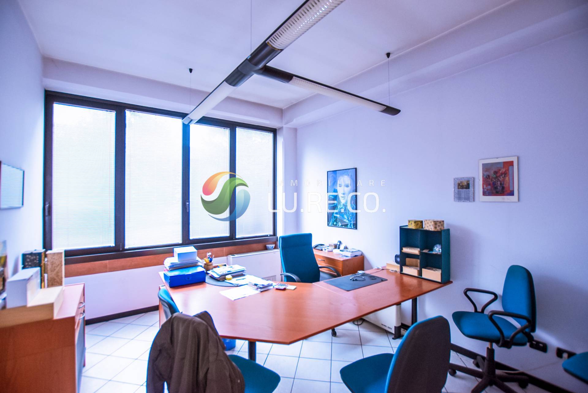 Capannone in vendita a Seregno