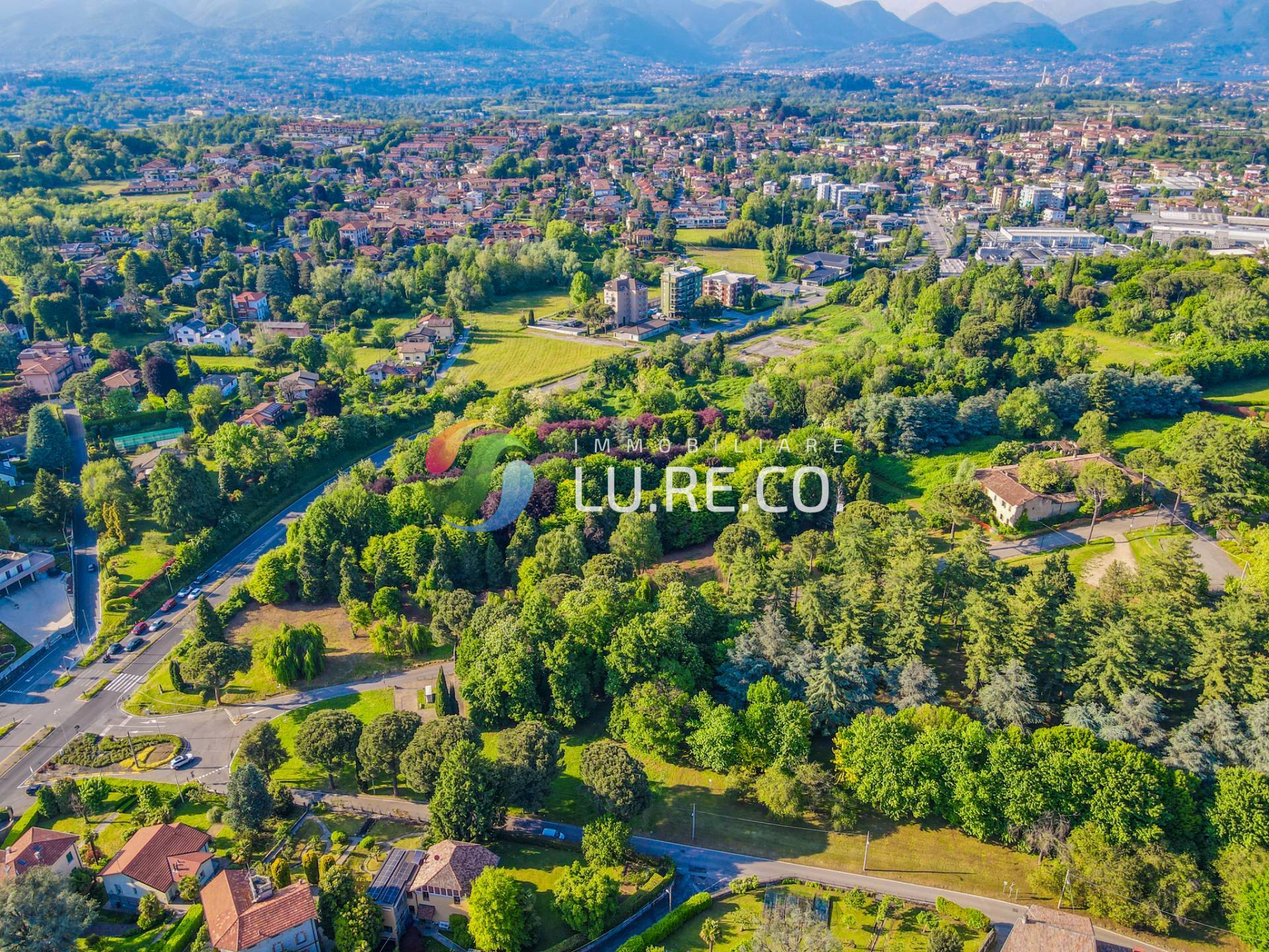 Terreno edificabile in vendita a Inverigo