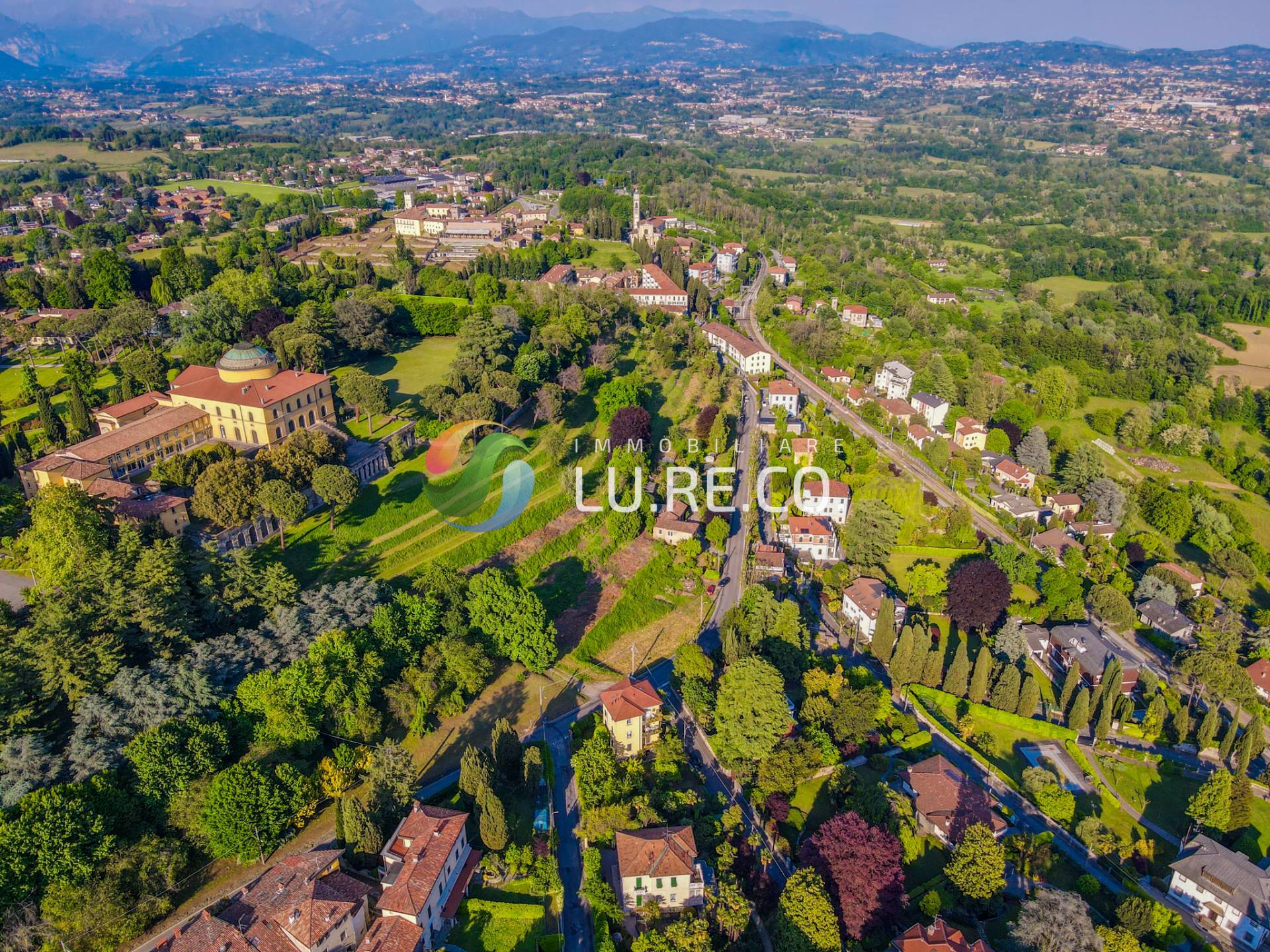 Terreno edificabile in vendita a Inverigo