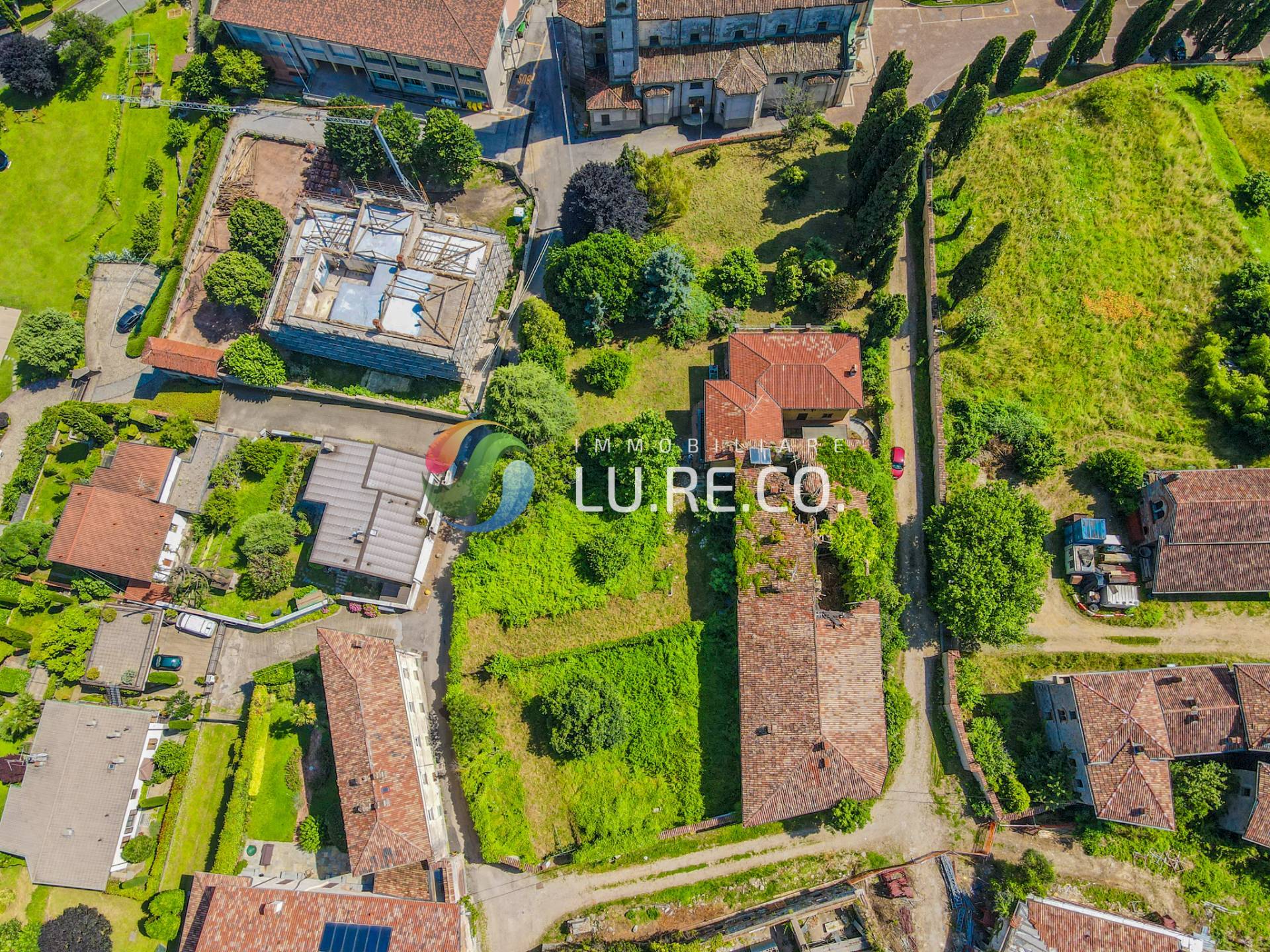 Terreno edificabile in vendita a Inverigo