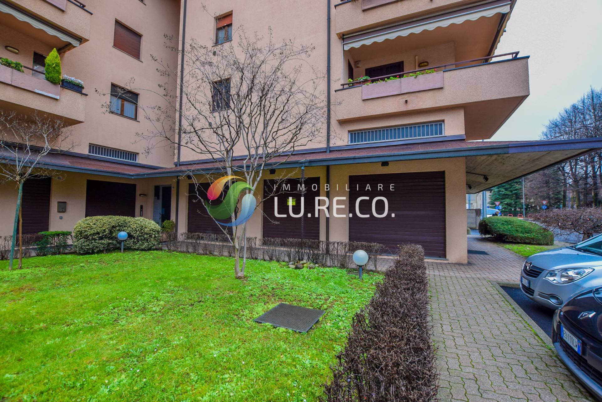 Locale commerciale in vendita a Lissone