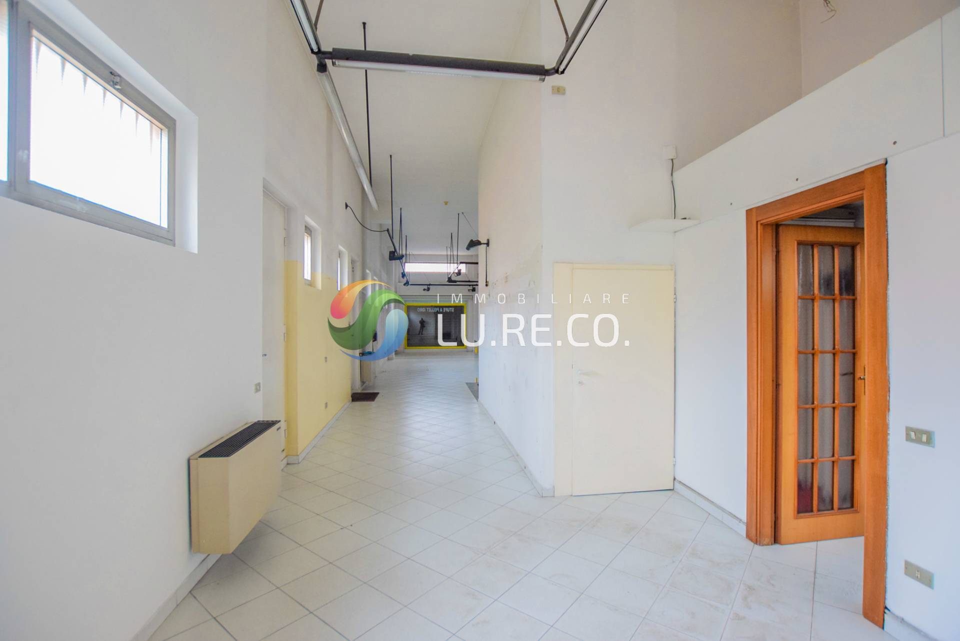 Locale commerciale in vendita a Lissone