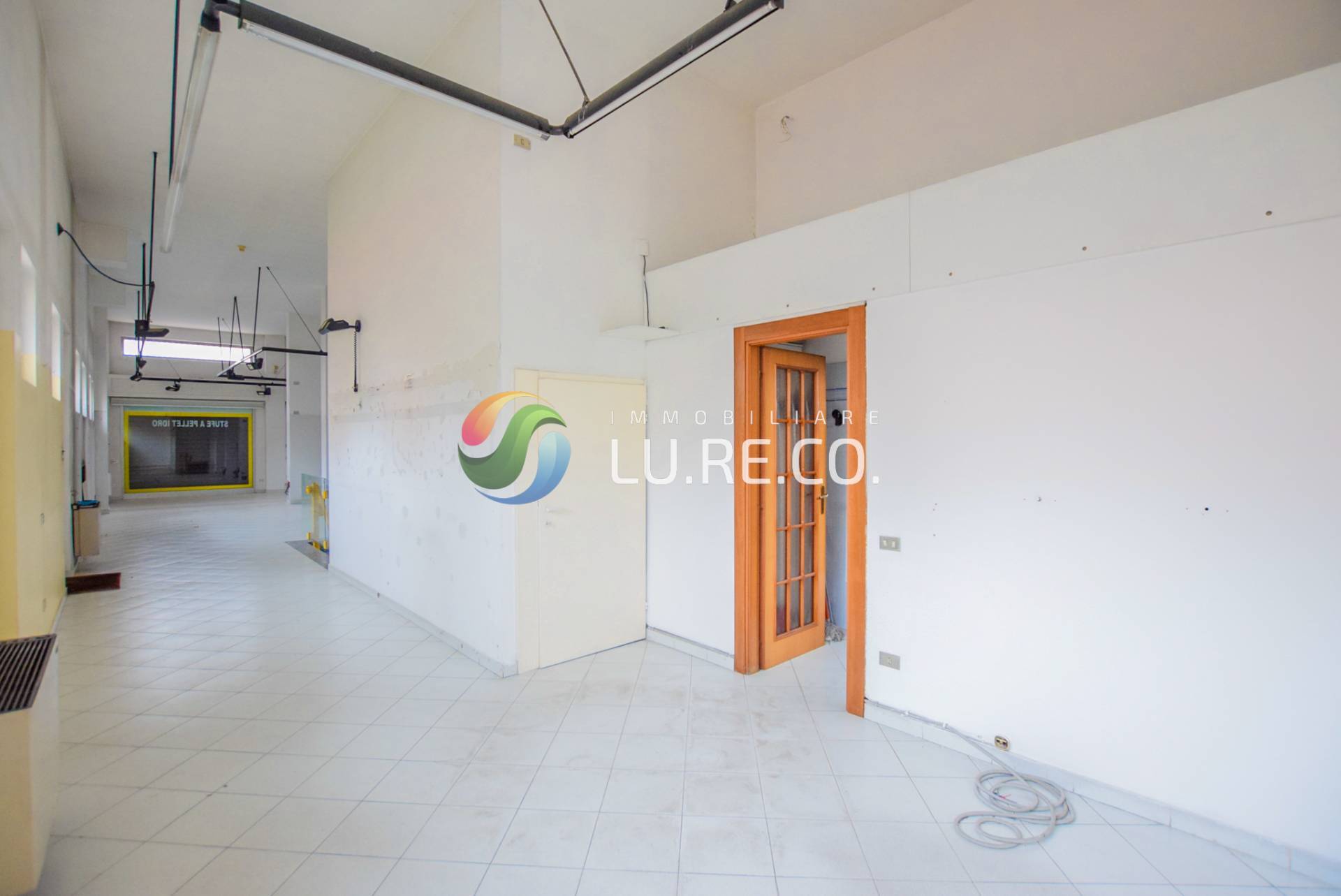 Locale commerciale in vendita a Lissone