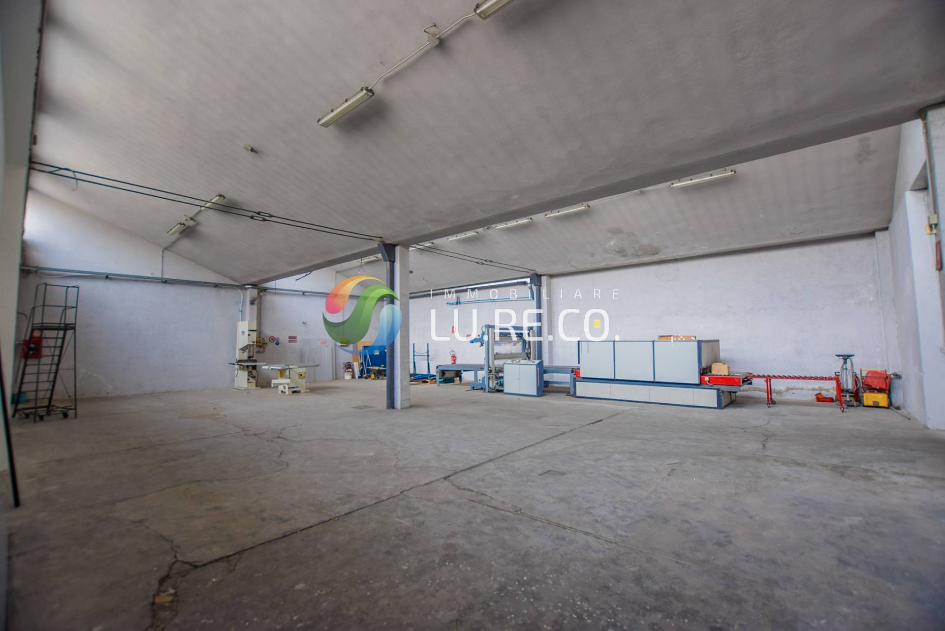 Capannone in vendita a Lissone