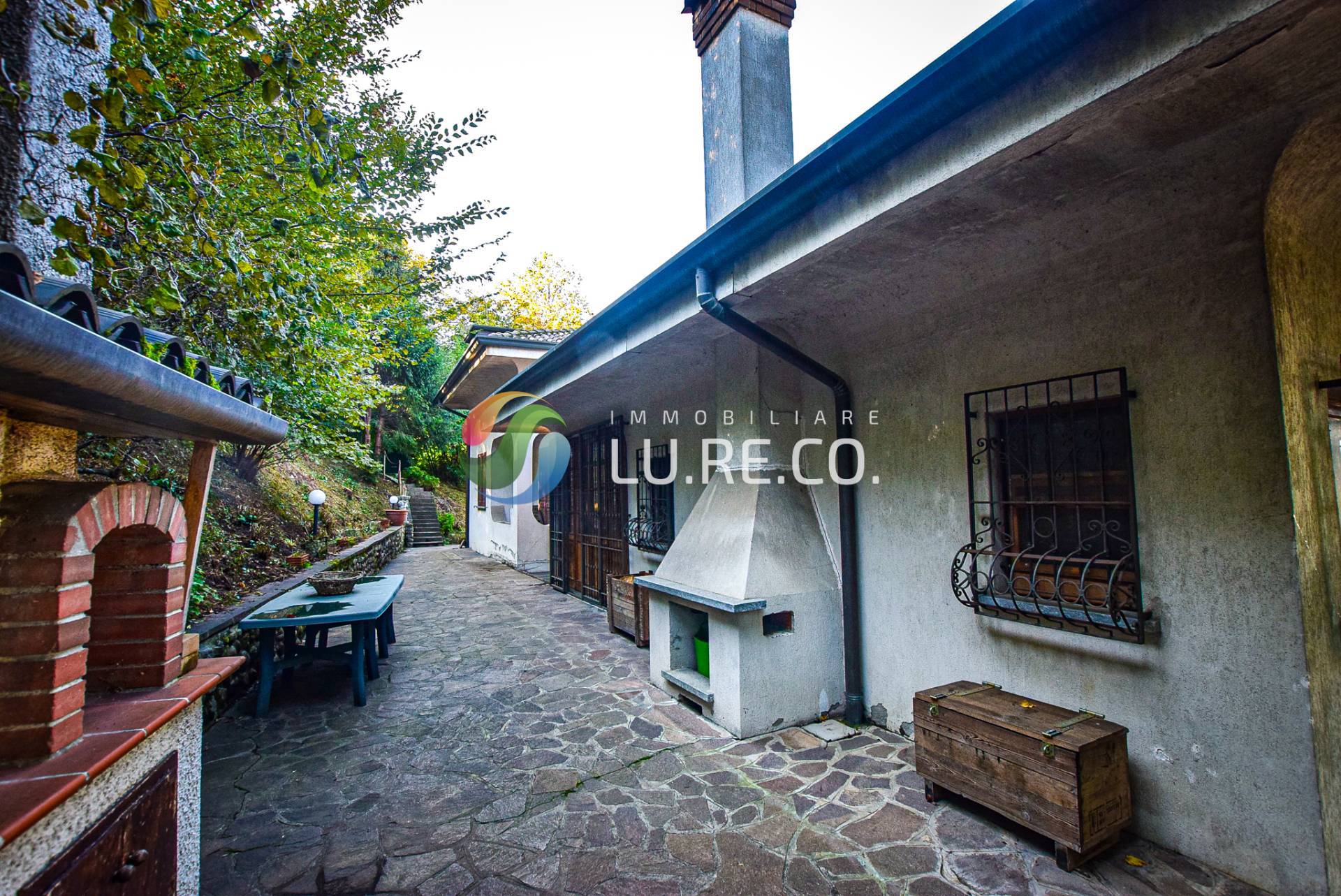 Villa in vendita a Inverigo