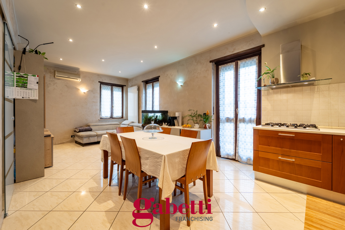 Trilocale con box a Racconigi