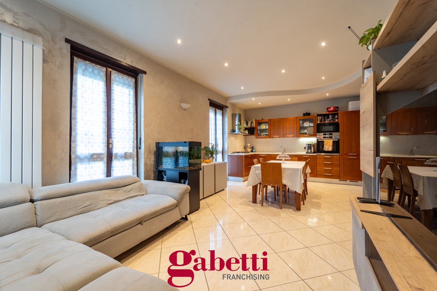 Trilocale con box a Racconigi