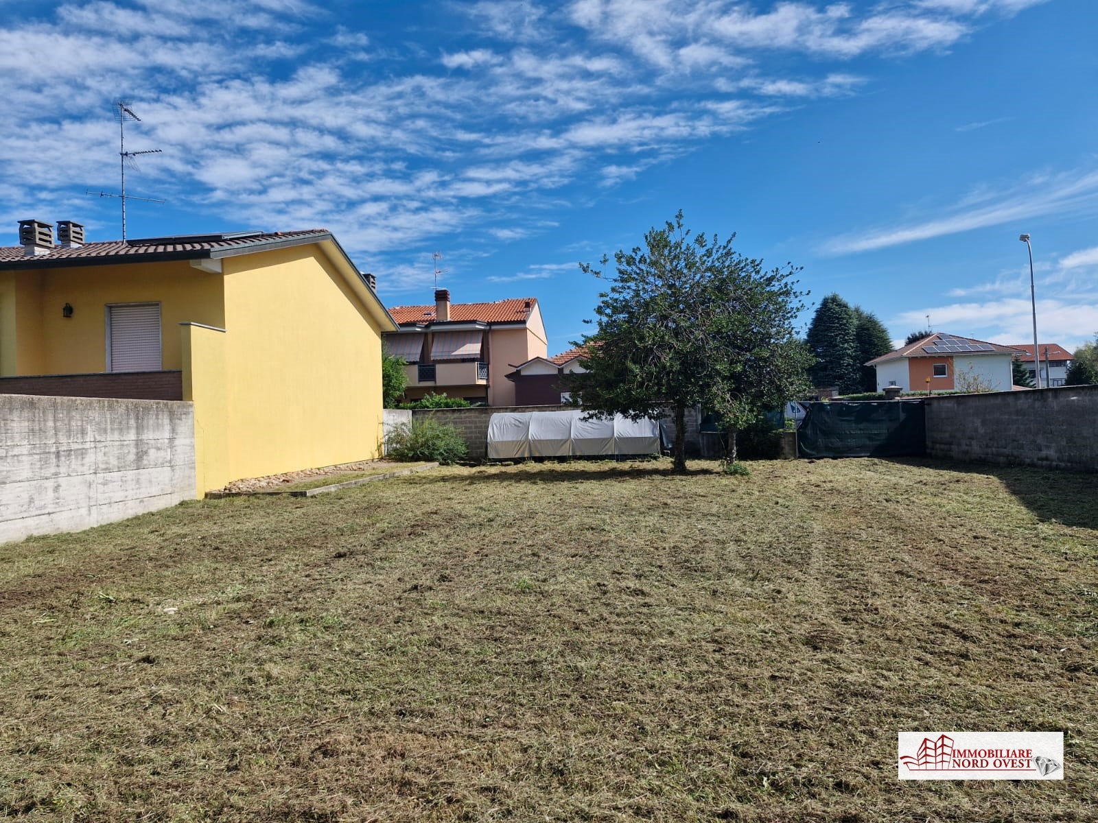 Terreno in vendita a Busto Garolfo