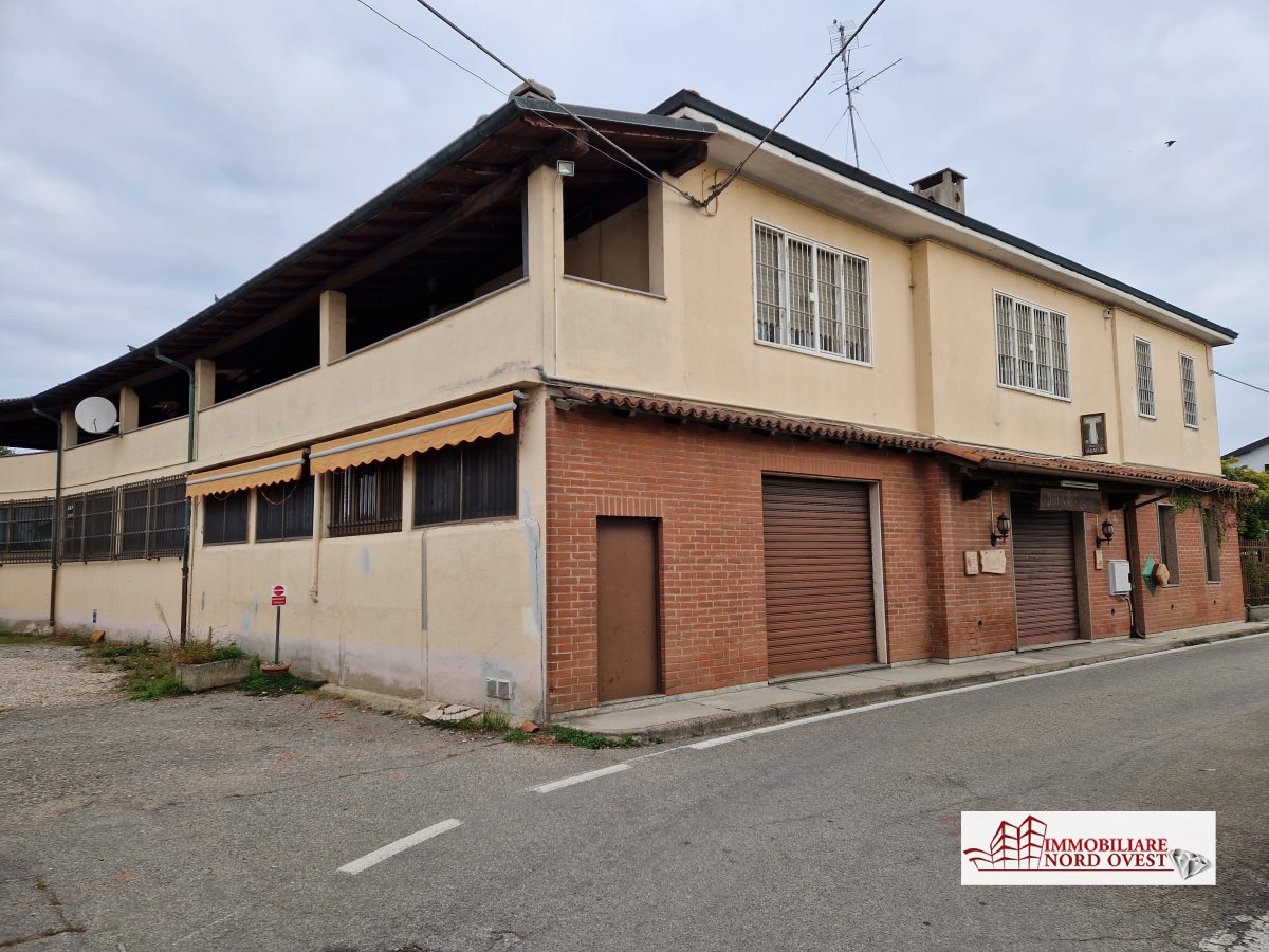 Rustico in vendita a Noviglio