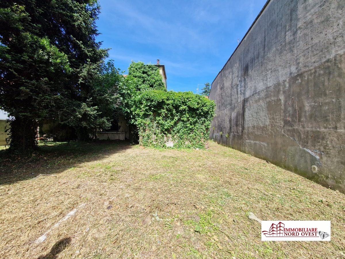 Rustico in vendita a Legnano