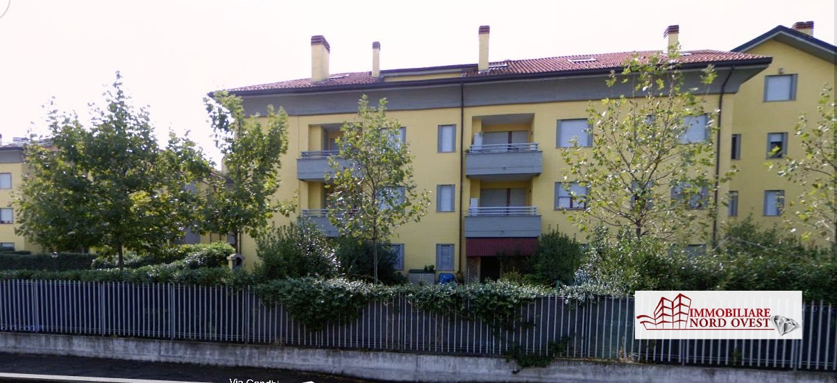 Box/Garage 15mq in affitto a Vittuone