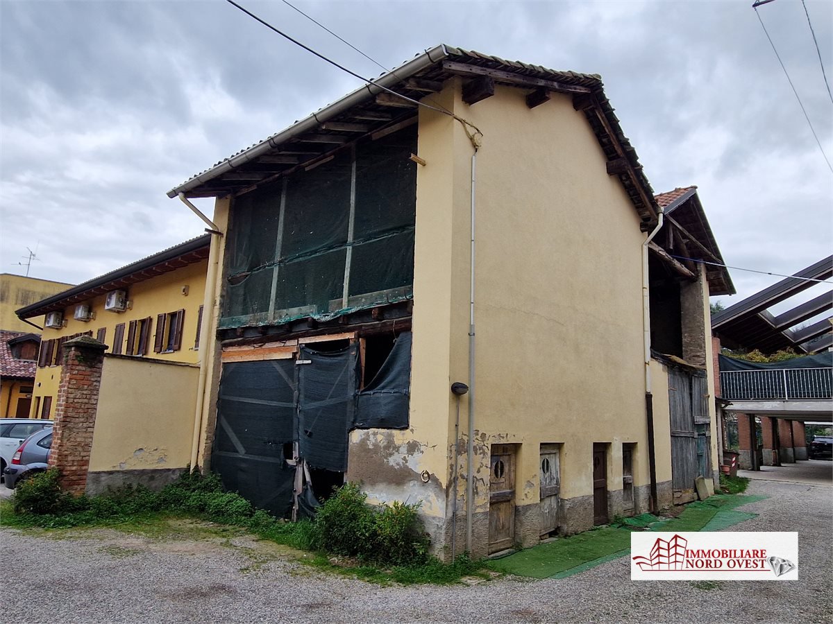 Magazzino in vendita a Cornaredo