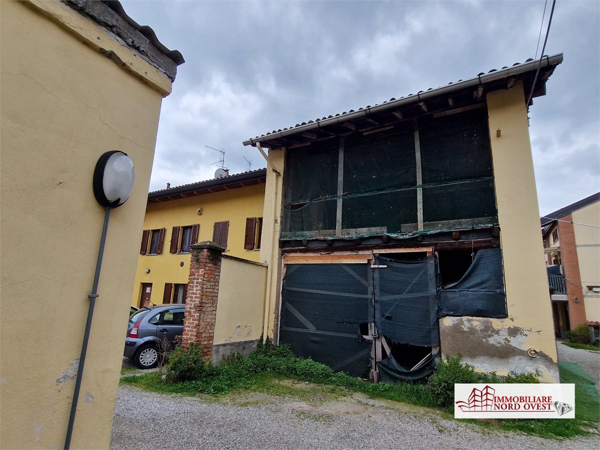 Magazzino in vendita a Cornaredo