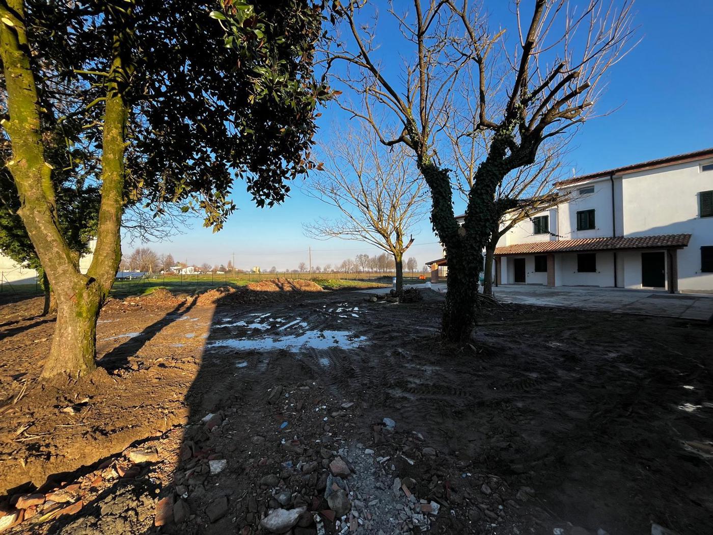 Casa indipendente con giardino a Motta Baluffi