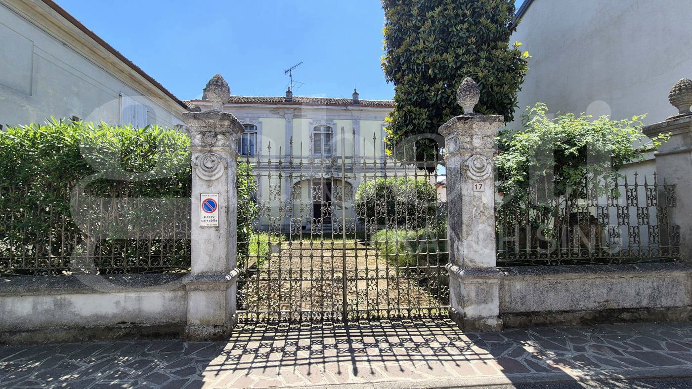 Villa da ristrutturare a Calvatone