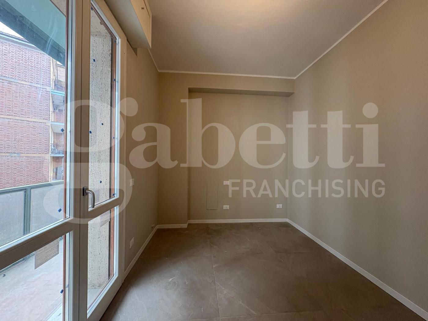 Quadrilocale con box a Cremona