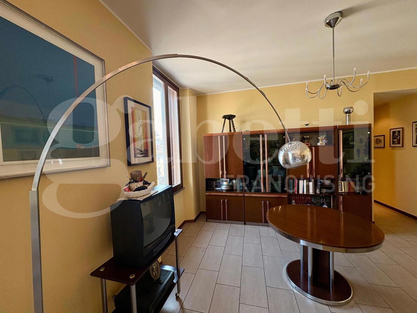 Quadrilocale ristrutturato a Cremona