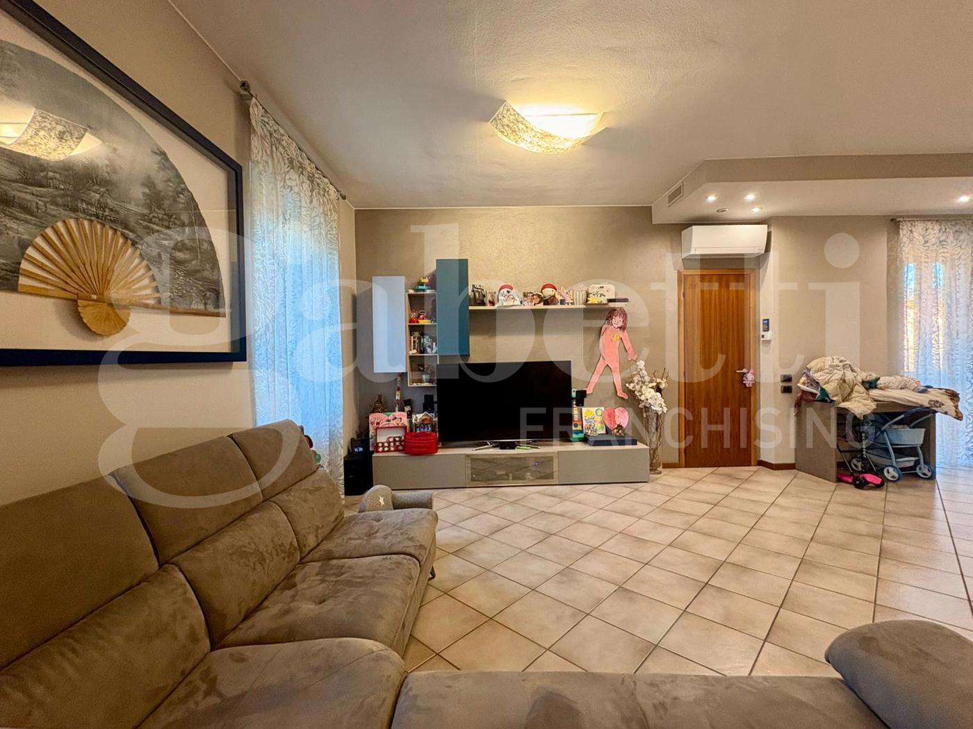 Quadrilocale in vendita a Cremona