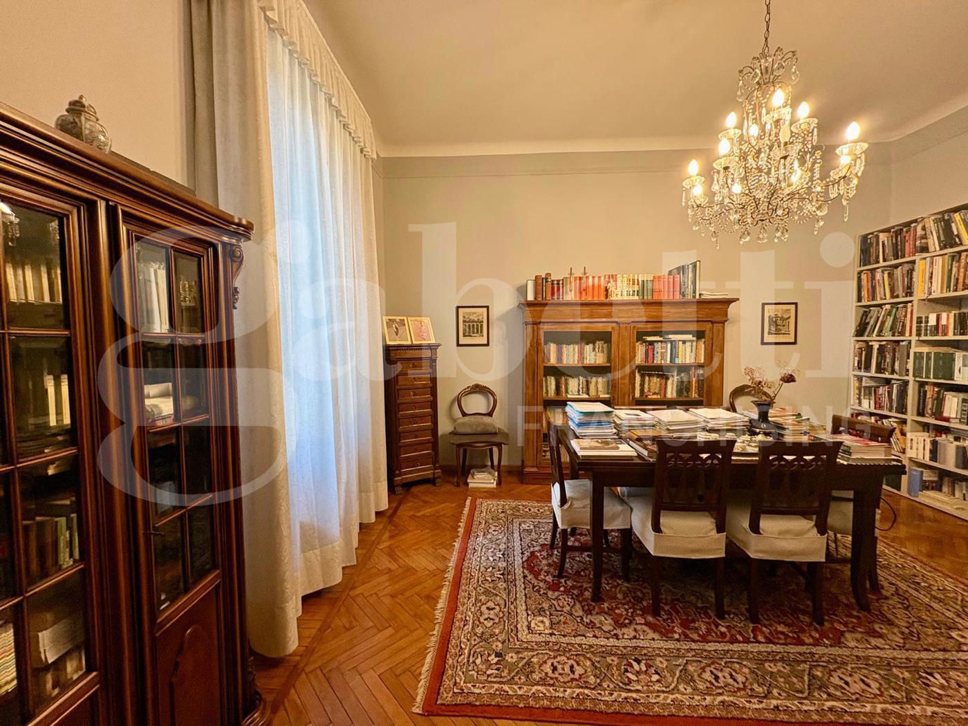 Quadrilocale in vendita a Cremona