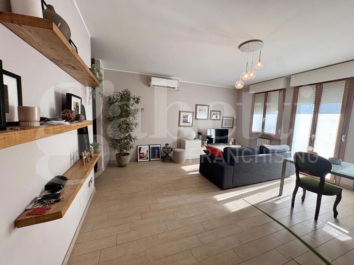 Quadrilocale ristrutturato a Cremona