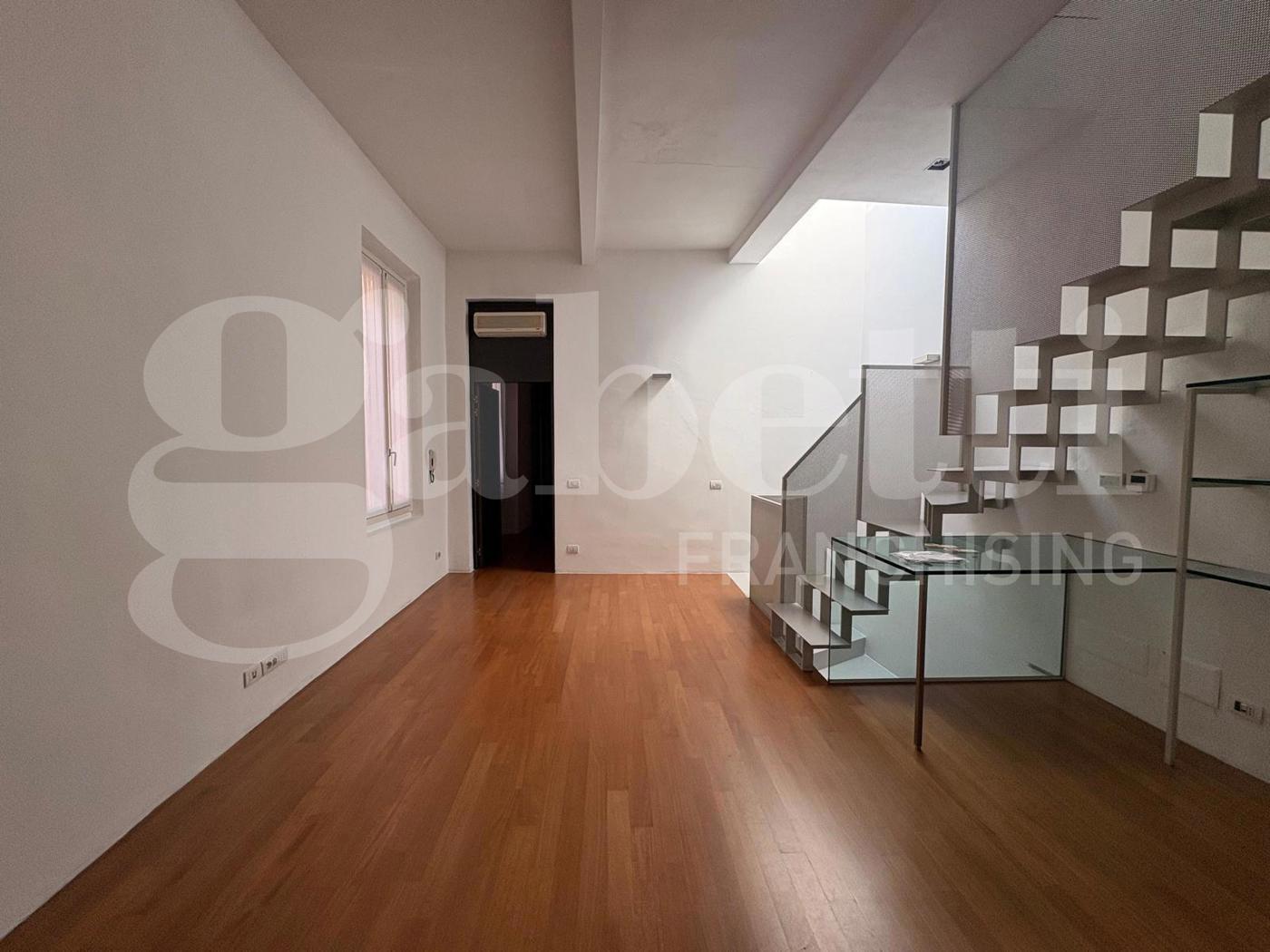 Bilocale ristrutturato a Cremona