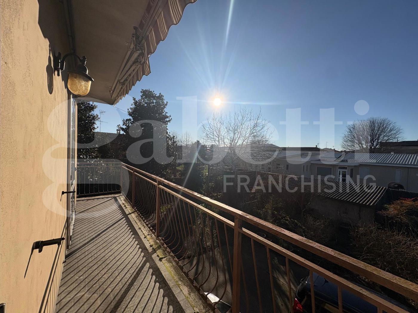 Casa indipendente con giardino a Castelverde