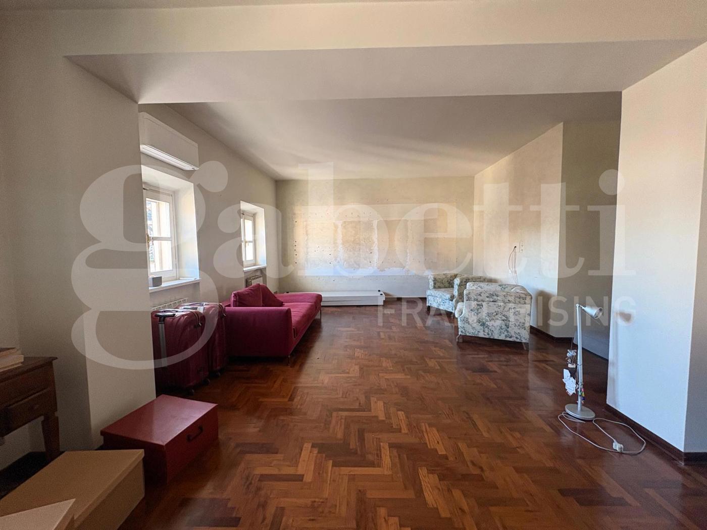 Appartamento in vendita a Cremona