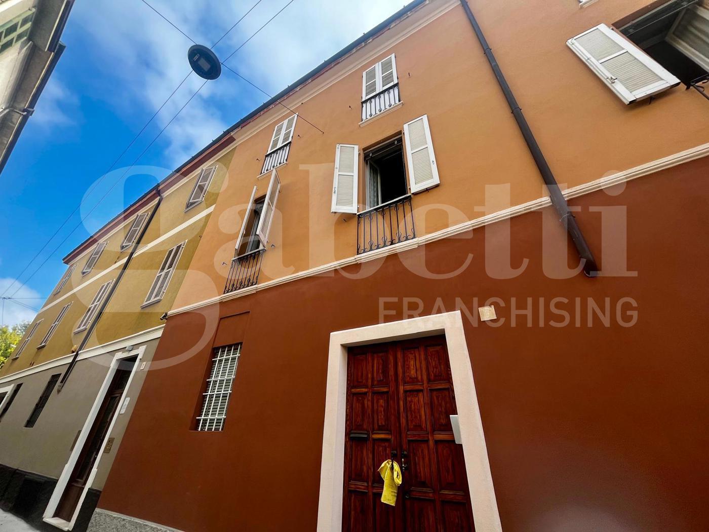 Quadrilocale da ristrutturare a Cremona