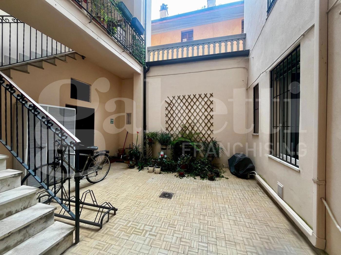 Quadrilocale da ristrutturare a Cremona