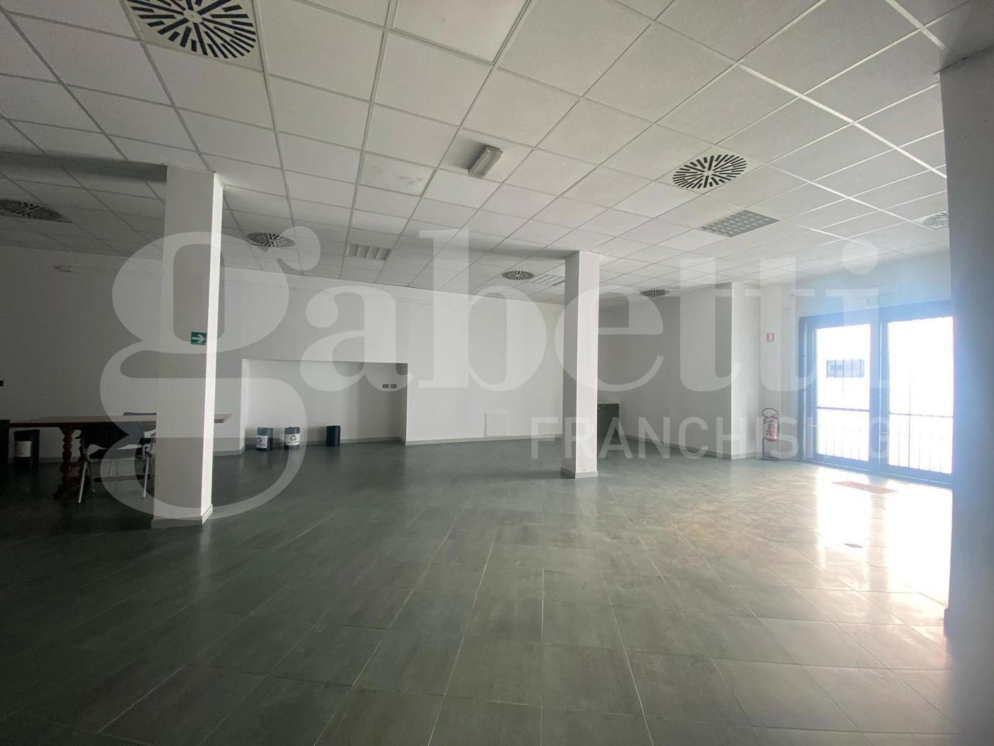 Ufficio in vendita a Cremona