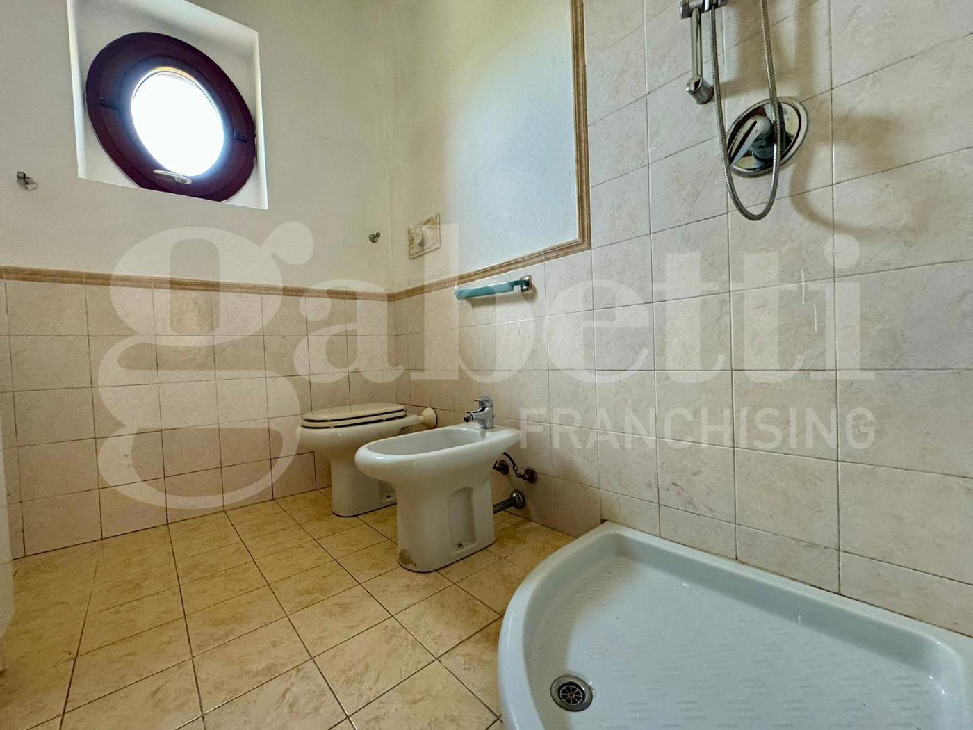 Villa con giardino a Malagnino