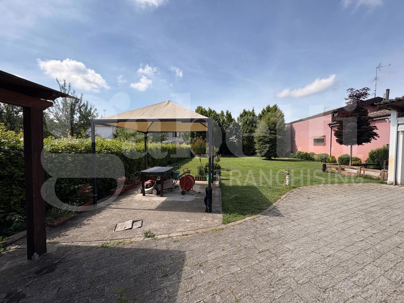 Casa indipendente con giardino a Monticelli d'Ongina