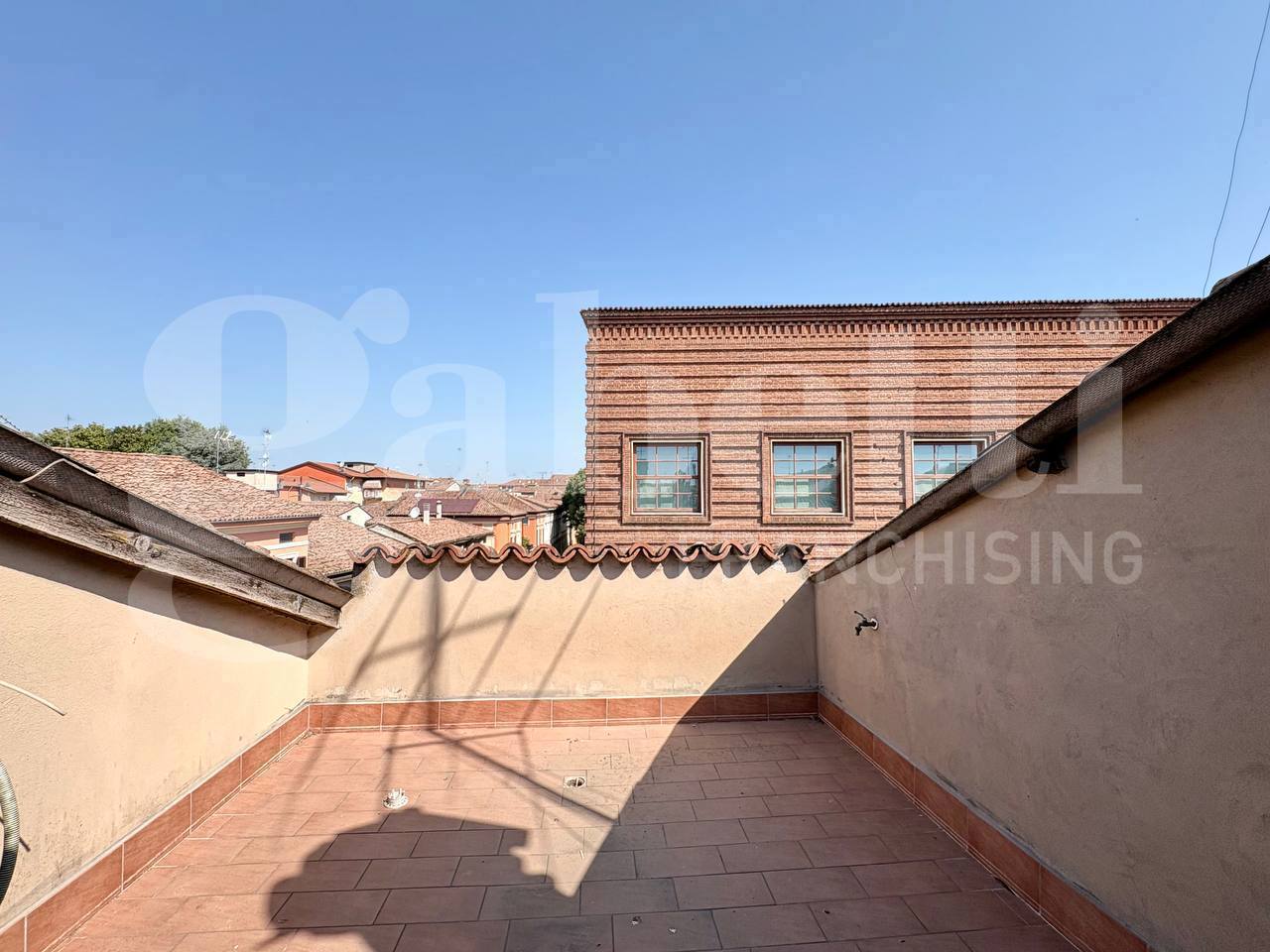 Quadrilocale in vendita a Cremona