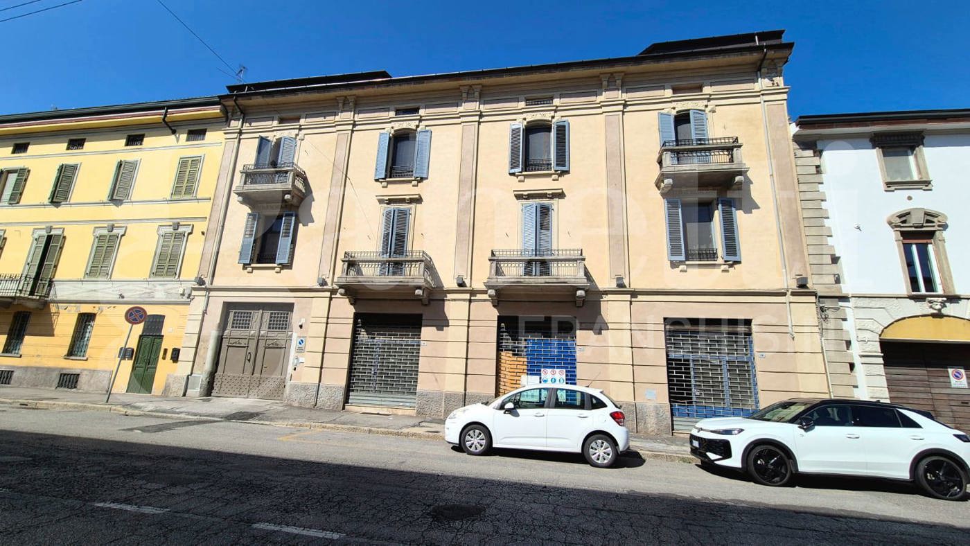 Negozio in vendita a Cremona