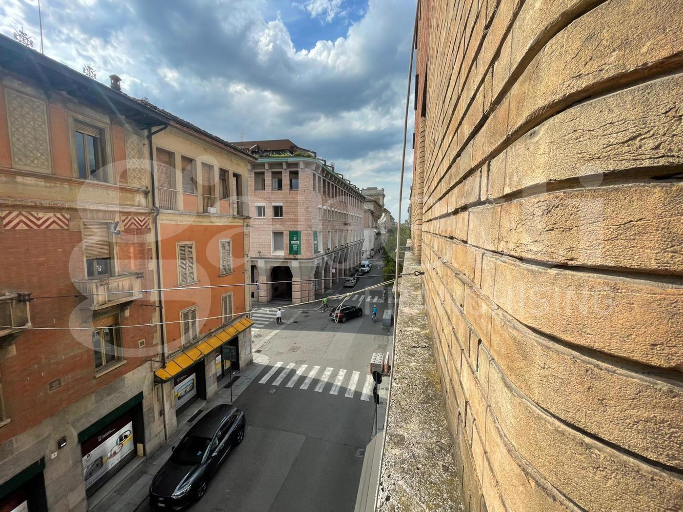 Ufficio in affitto a Cremona