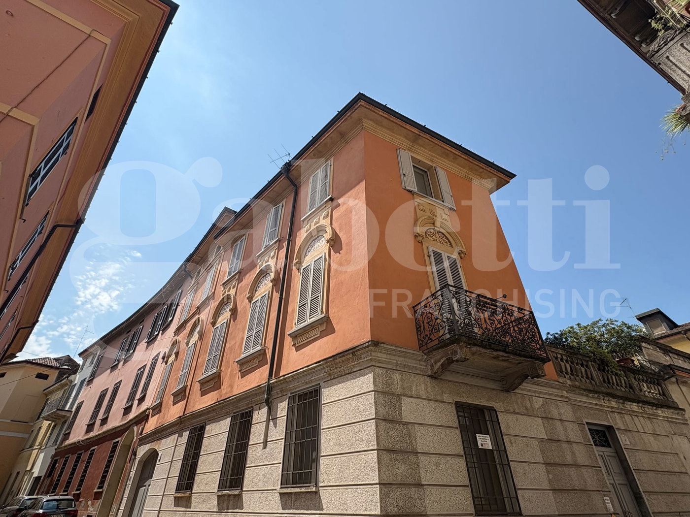 Casa indipendente con giardino a Cremona